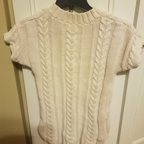 Old Navy - Picture 2 of 2